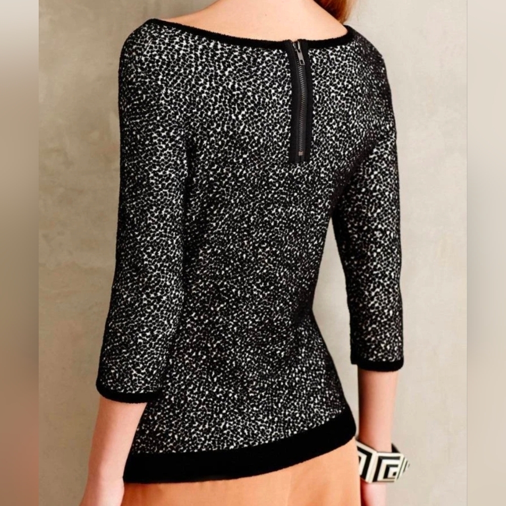 Moth Anthropologie Medium Lana Sweater Black White Chenille Fitted 3/4 Sleeve - Picture 12 of 16